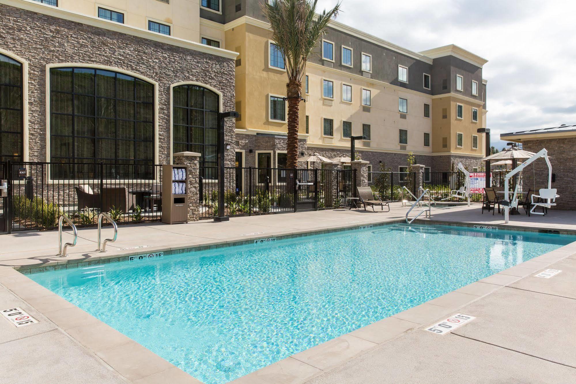 Staybridge Suites Corona South, An Ihg Hotel Exterior photo